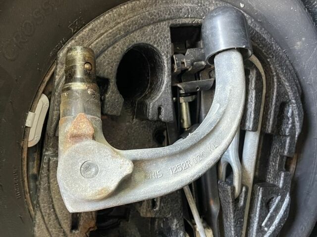 Синий Фольксваген Гольф, объемом двигателя 1.6 л и пробегом 204 тыс. км за 5800 $, фото 21 на Automoto.ua