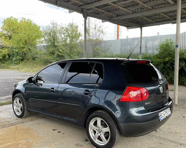 Синий Фольксваген Гольф, объемом двигателя 1.6 л и пробегом 228 тыс. км за 6200 $, фото 3 на Automoto.ua
