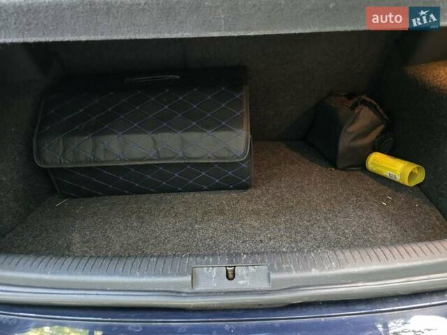 Фольксваген Гольф 2005 у Одесі на Automoto.ua Синій Фольксваген Гольф, об'ємом двигуна 1.39 л та пробігом 276 тис. км за 4800 $, фото 12 на Automoto.ua