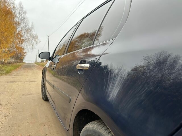 Синий Фольксваген Гольф, объемом двигателя 1.4 л и пробегом 268 тыс. км за 4450 $, фото 5 на Automoto.ua