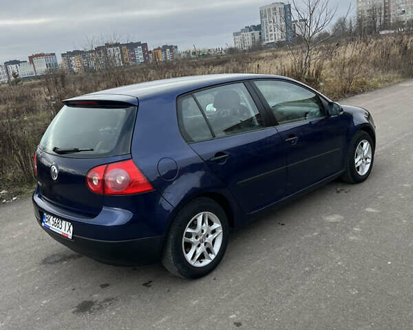 Синій Фольксваген Гольф, об'ємом двигуна 1.39 л та пробігом 180 тис. км за 5750 $, фото 43 на Automoto.ua