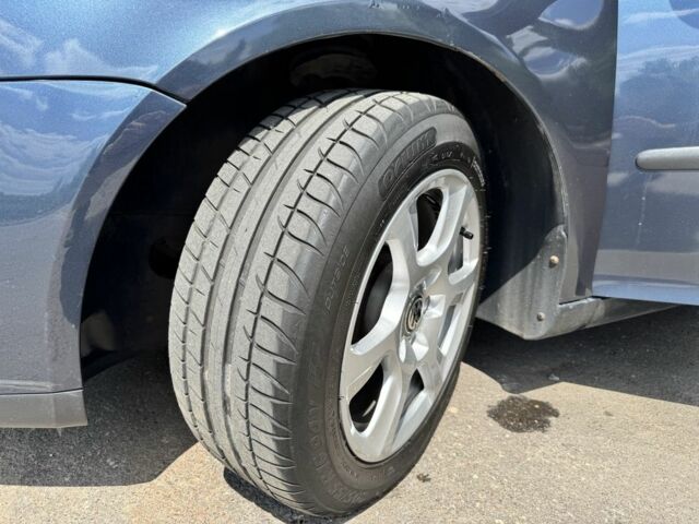 Синий Фольксваген Гольф, объемом двигателя 1.6 л и пробегом 228 тыс. км за 5500 $, фото 19 на Automoto.ua