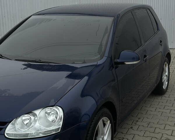 Синий Фольксваген Гольф, объемом двигателя 1.6 л и пробегом 193 тыс. км за 4800 $, фото 3 на Automoto.ua