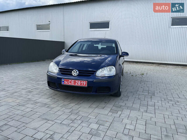 Синий Фольксваген Гольф, объемом двигателя 1.6 л и пробегом 243 тыс. км за 4950 $, фото 27 на Automoto.ua