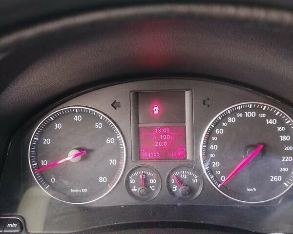 Синій Фольксваген Гольф, об'ємом двигуна 1.6 л та пробігом 354 тис. км за 5800 $, фото 13 на Automoto.ua