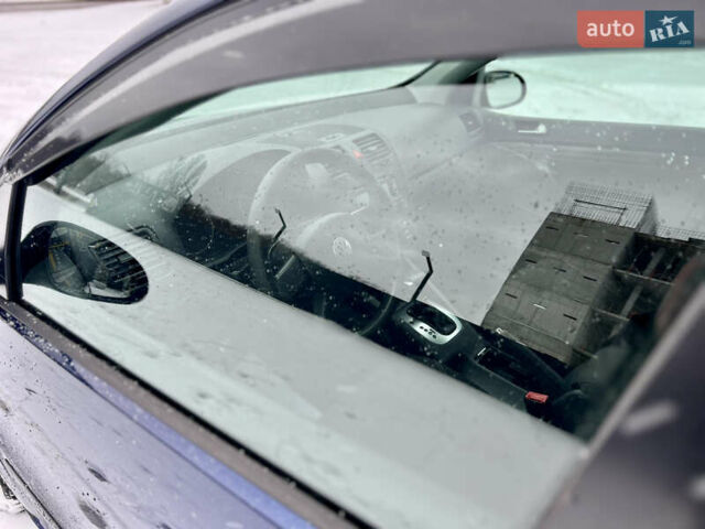 Синий Фольксваген Гольф, объемом двигателя 1.6 л и пробегом 203 тыс. км за 6750 $, фото 54 на Automoto.ua