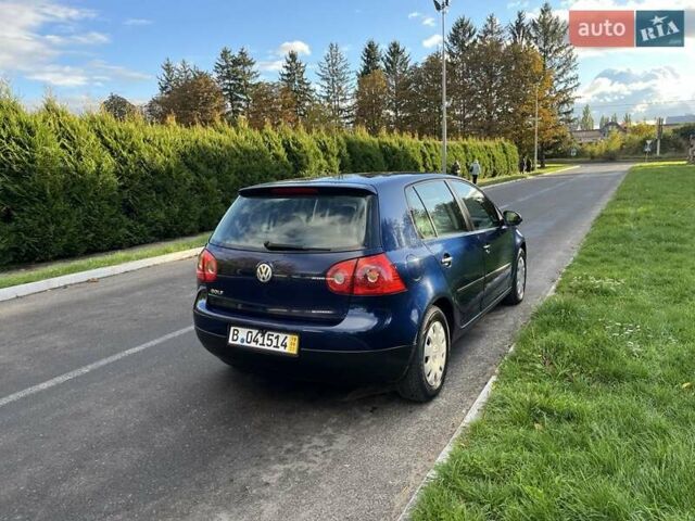 Синий Фольксваген Гольф, объемом двигателя 1.4 л и пробегом 250 тыс. км за 4600 $, фото 53 на Automoto.ua