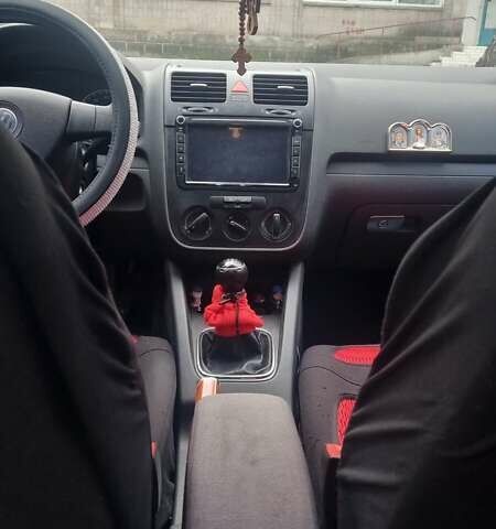 Синий Фольксваген Гольф, объемом двигателя 1.4 л и пробегом 218 тыс. км за 5500 $, фото 23 на Automoto.ua