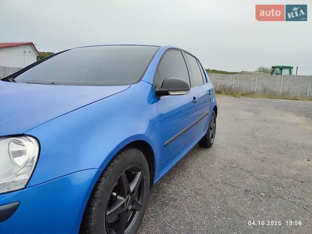 Синій Фольксваген Гольф, об'ємом двигуна 1.6 л та пробігом 238 тис. км за 5600 $, фото 2 на Automoto.ua