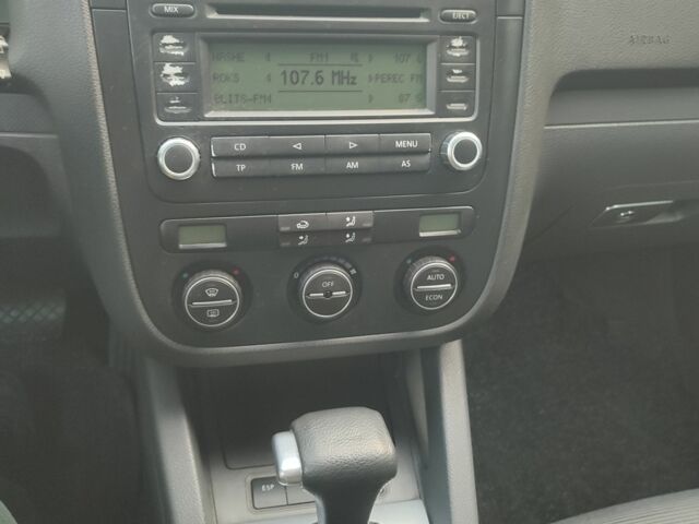 Синий Фольксваген Гольф, объемом двигателя 0 л и пробегом 248 тыс. км за 4850 $, фото 5 на Automoto.ua