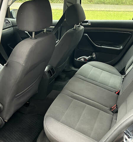 Синий Фольксваген Гольф, объемом двигателя 1.6 л и пробегом 252 тыс. км за 5350 $, фото 19 на Automoto.ua