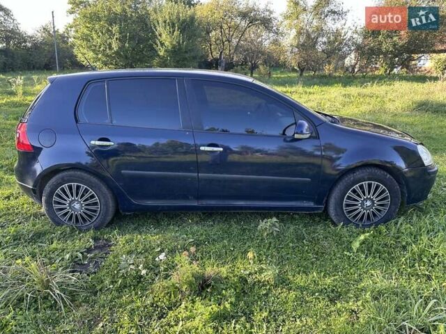 Синій Фольксваген Гольф, об'ємом двигуна 1.39 л та пробігом 267 тис. км за 4200 $, фото 2 на Automoto.ua