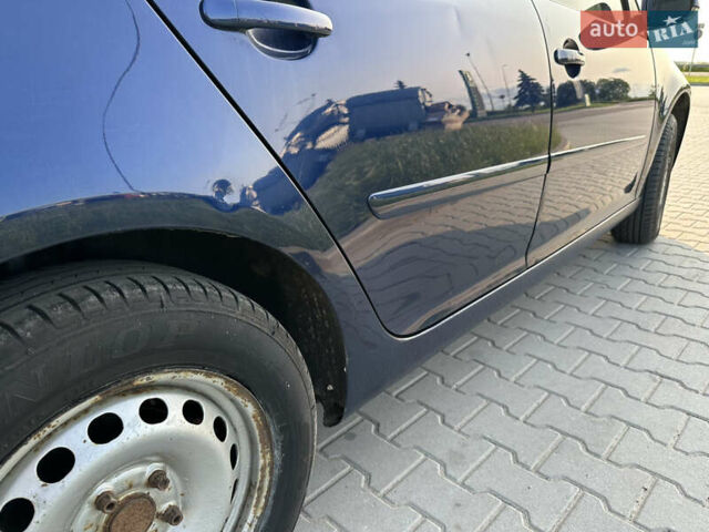 Фольксваген Гольф 2005 в Буске на Automoto.ua Синий Фольксваген Гольф, объемом двигателя 1.6 л и пробегом 193 тыс. км за 5300 $, фото 12 на Automoto.ua