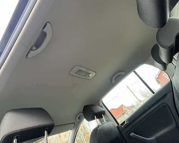 Синій Фольксваген Гольф, об'ємом двигуна 1.39 л та пробігом 180 тис. км за 5750 $, фото 31 на Automoto.ua