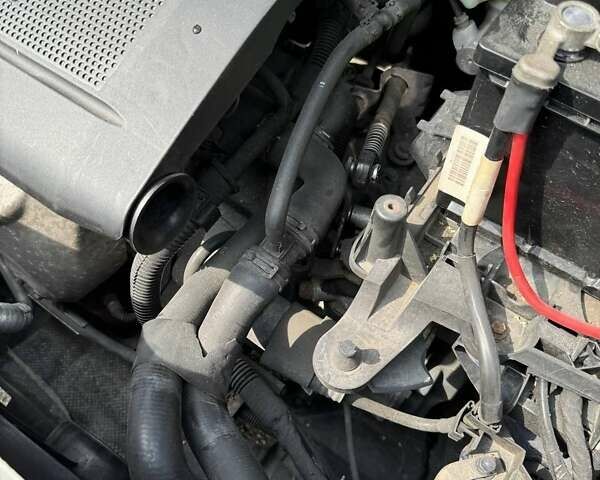 Синій Фольксваген Гольф, об'ємом двигуна 1.39 л та пробігом 244 тис. км за 5500 $, фото 16 на Automoto.ua