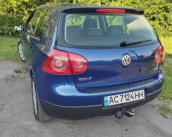 Синий Фольксваген Гольф, объемом двигателя 1.6 л и пробегом 223 тыс. км за 5200 $, фото 19 на Automoto.ua