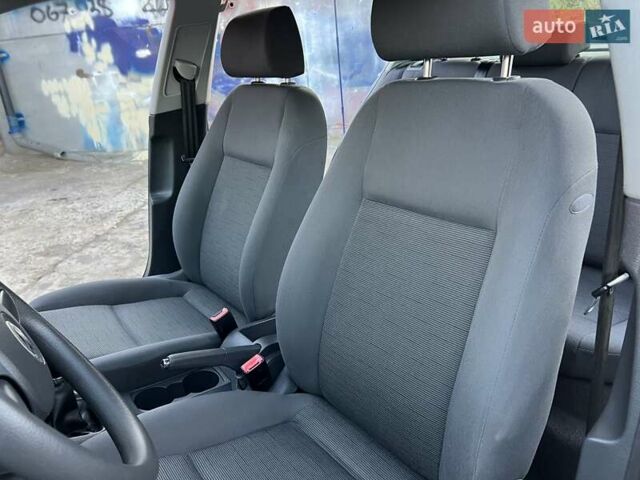 Синій Фольксваген Гольф, об'ємом двигуна 1.6 л та пробігом 196 тис. км за 6300 $, фото 45 на Automoto.ua