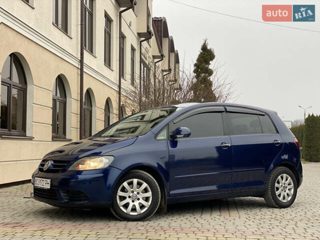 Синий Фольксваген Гольф, объемом двигателя 2 л и пробегом 285 тыс. км за 5450 $, фото 29 на Automoto.ua