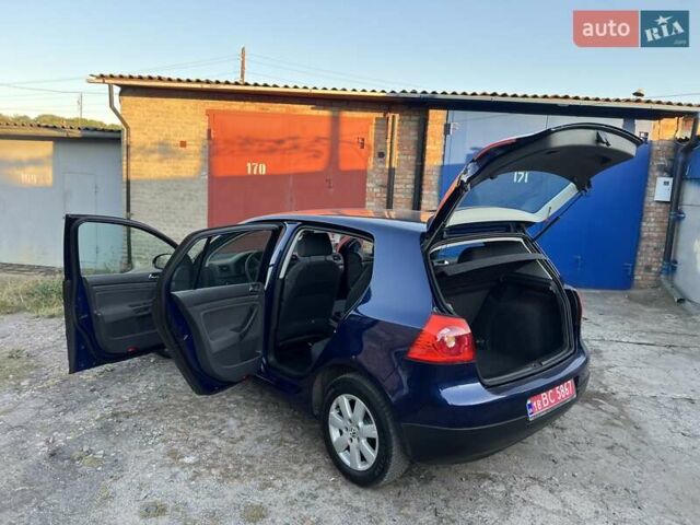 Синій Фольксваген Гольф, об'ємом двигуна 1.6 л та пробігом 196 тис. км за 6300 $, фото 29 на Automoto.ua