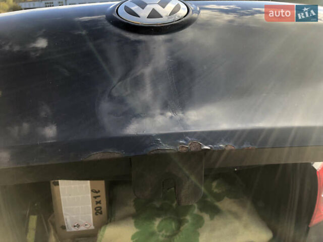 Синій Фольксваген Гольф, об'ємом двигуна 1.39 л та пробігом 285 тис. км за 4000 $, фото 18 на Automoto.ua