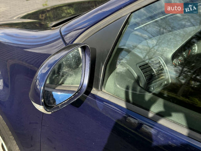 Синий Фольксваген Гольф, объемом двигателя 1.6 л и пробегом 214 тыс. км за 6350 $, фото 35 на Automoto.ua