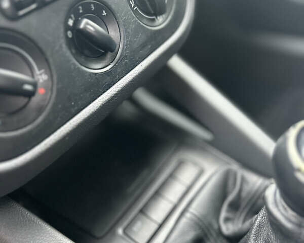 Синій Фольксваген Гольф, об'ємом двигуна 1.9 л та пробігом 289 тис. км за 5600 $, фото 17 на Automoto.ua