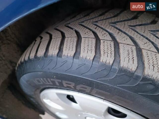 Синий Фольксваген Гольф, объемом двигателя 1.4 л и пробегом 195 тыс. км за 5299 $, фото 20 на Automoto.ua