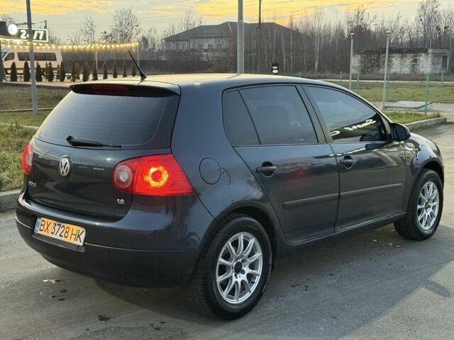 Синий Фольксваген Гольф, объемом двигателя 1.6 л и пробегом 227 тыс. км за 5699 $, фото 7 на Automoto.ua