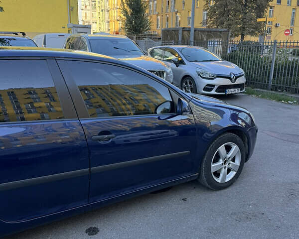 Синий Фольксваген Гольф, объемом двигателя 1.6 л и пробегом 211 тыс. км за 5500 $, фото 39 на Automoto.ua