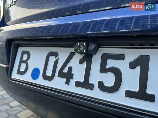 Синий Фольксваген Гольф, объемом двигателя 1.4 л и пробегом 250 тыс. км за 4600 $, фото 90 на Automoto.ua