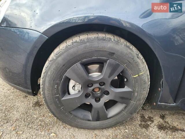 Синий Фольксваген Гольф, объемом двигателя 1.9 л и пробегом 309 тыс. км за 5200 $, фото 8 на Automoto.ua