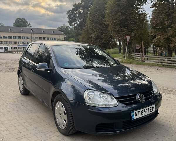 Синій Фольксваген Гольф, об'ємом двигуна 1.39 л та пробігом 202 тис. км за 5200 $, фото 1 на Automoto.ua