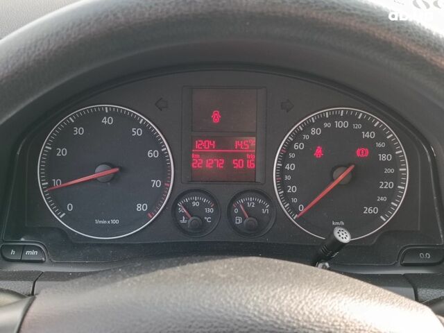 Синий Фольксваген Гольф, объемом двигателя 1.6 л и пробегом 221 тыс. км за 5990 $, фото 21 на Automoto.ua