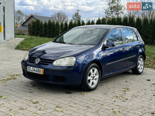 Синий Фольксваген Гольф, объемом двигателя 1.6 л и пробегом 214 тыс. км за 6350 $, фото 57 на Automoto.ua