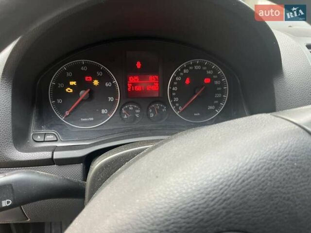 Синий Фольксваген Гольф, объемом двигателя 1.6 л и пробегом 212 тыс. км за 5200 $, фото 28 на Automoto.ua