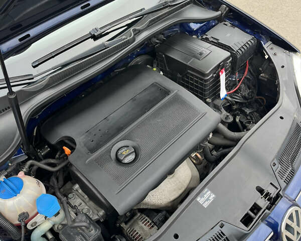 Синій Фольксваген Гольф, об'ємом двигуна 1.39 л та пробігом 180 тис. км за 5750 $, фото 25 на Automoto.ua