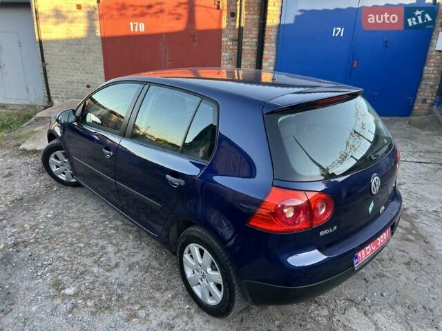 Синій Фольксваген Гольф, об'ємом двигуна 1.6 л та пробігом 196 тис. км за 6300 $, фото 4 на Automoto.ua