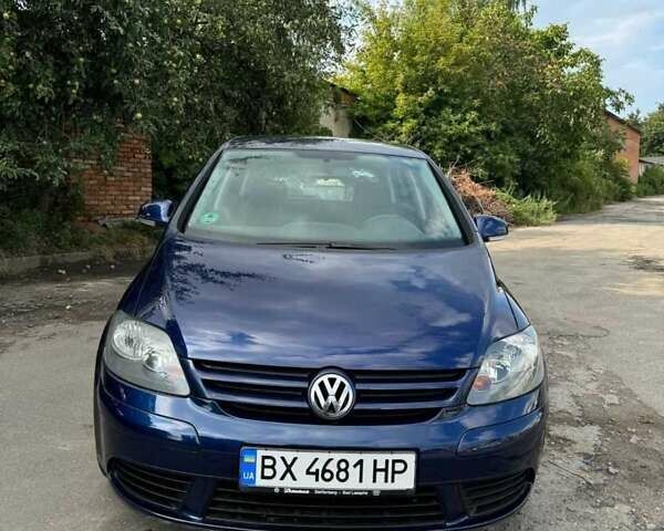 Синій Фольксваген Гольф, об'ємом двигуна 1.39 л та пробігом 244 тис. км за 5500 $, фото 7 на Automoto.ua