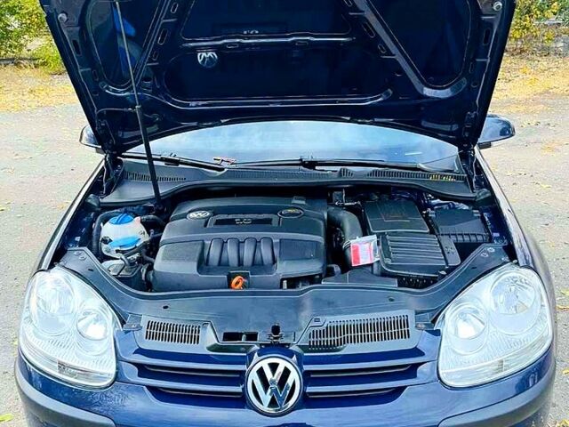 Синий Фольксваген Гольф, объемом двигателя 1.6 л и пробегом 191 тыс. км за 6100 $, фото 12 на Automoto.ua