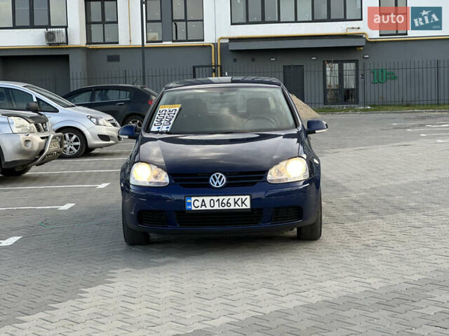 Синий Фольксваген Гольф, объемом двигателя 1.39 л и пробегом 238 тыс. км за 5750 $, фото 4 на Automoto.ua