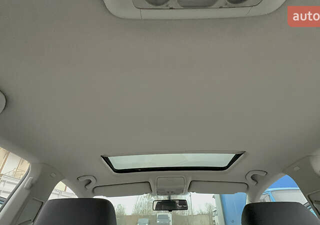 Синий Фольксваген Гольф, объемом двигателя 1.6 л и пробегом 262 тыс. км за 5700 $, фото 21 на Automoto.ua