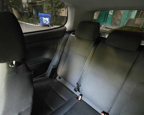 Фольксваген Гольф 2005 у Одесі на Automoto.ua Синій Фольксваген Гольф, об'ємом двигуна 1.39 л та пробігом 276 тис. км за 4800 $, фото 2 на Automoto.ua