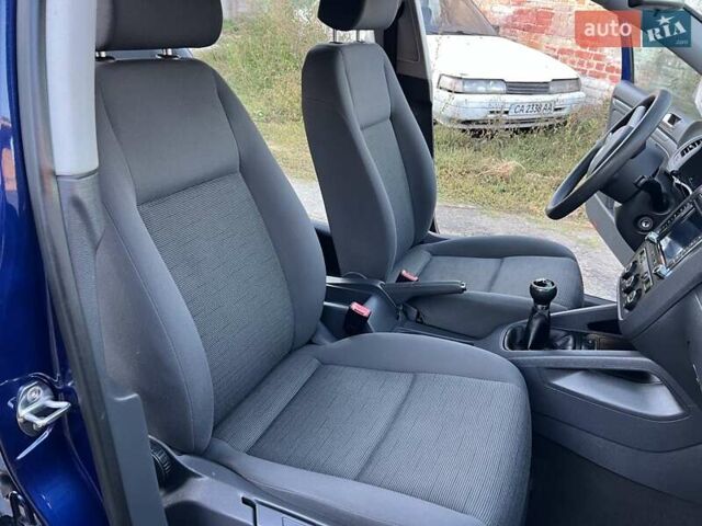 Синій Фольксваген Гольф, об'ємом двигуна 1.6 л та пробігом 196 тис. км за 6300 $, фото 41 на Automoto.ua