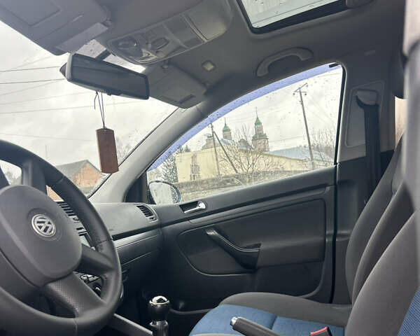 Синій Фольксваген Гольф, об'ємом двигуна 1.9 л та пробігом 289 тис. км за 5600 $, фото 15 на Automoto.ua