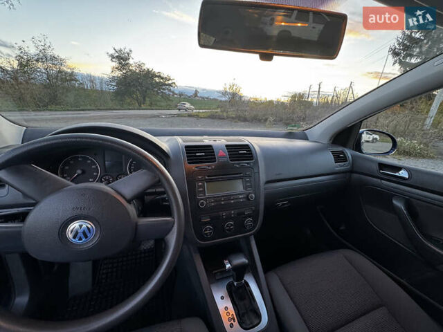 Синий Фольксваген Гольф, объемом двигателя 1.6 л и пробегом 210 тыс. км за 6700 $, фото 13 на Automoto.ua