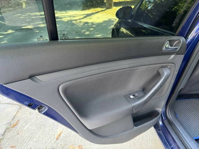 Синій Фольксваген Гольф, об'ємом двигуна 1.4 л та пробігом 367 тис. км за 4540 $, фото 13 на Automoto.ua