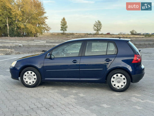 Синий Фольксваген Гольф, объемом двигателя 1.39 л и пробегом 238 тыс. км за 5750 $, фото 13 на Automoto.ua