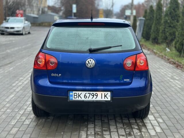 Синий Фольксваген Гольф, объемом двигателя 1.4 л и пробегом 199 тыс. км за 4499 $, фото 4 на Automoto.ua