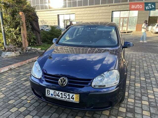 Синий Фольксваген Гольф, объемом двигателя 1.4 л и пробегом 250 тыс. км за 4600 $, фото 79 на Automoto.ua