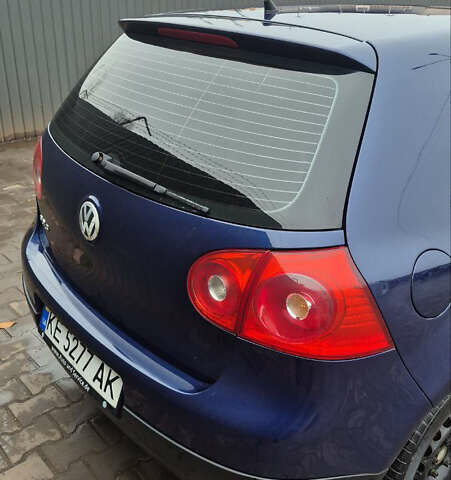 Синий Фольксваген Гольф, объемом двигателя 1.39 л и пробегом 271 тыс. км за 5900 $, фото 4 на Automoto.ua